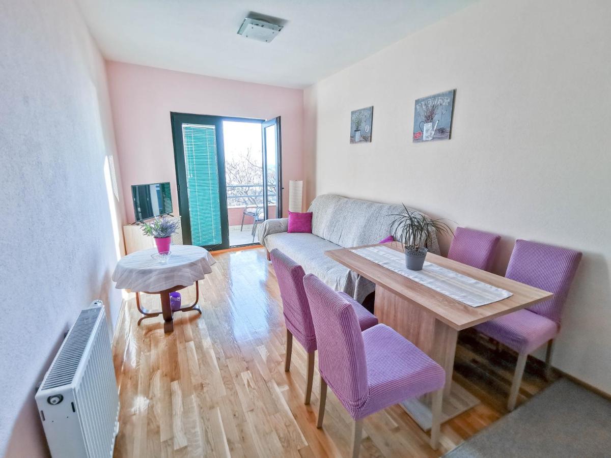 Apartments Vukovic Vanja Макарска Экстерьер фото