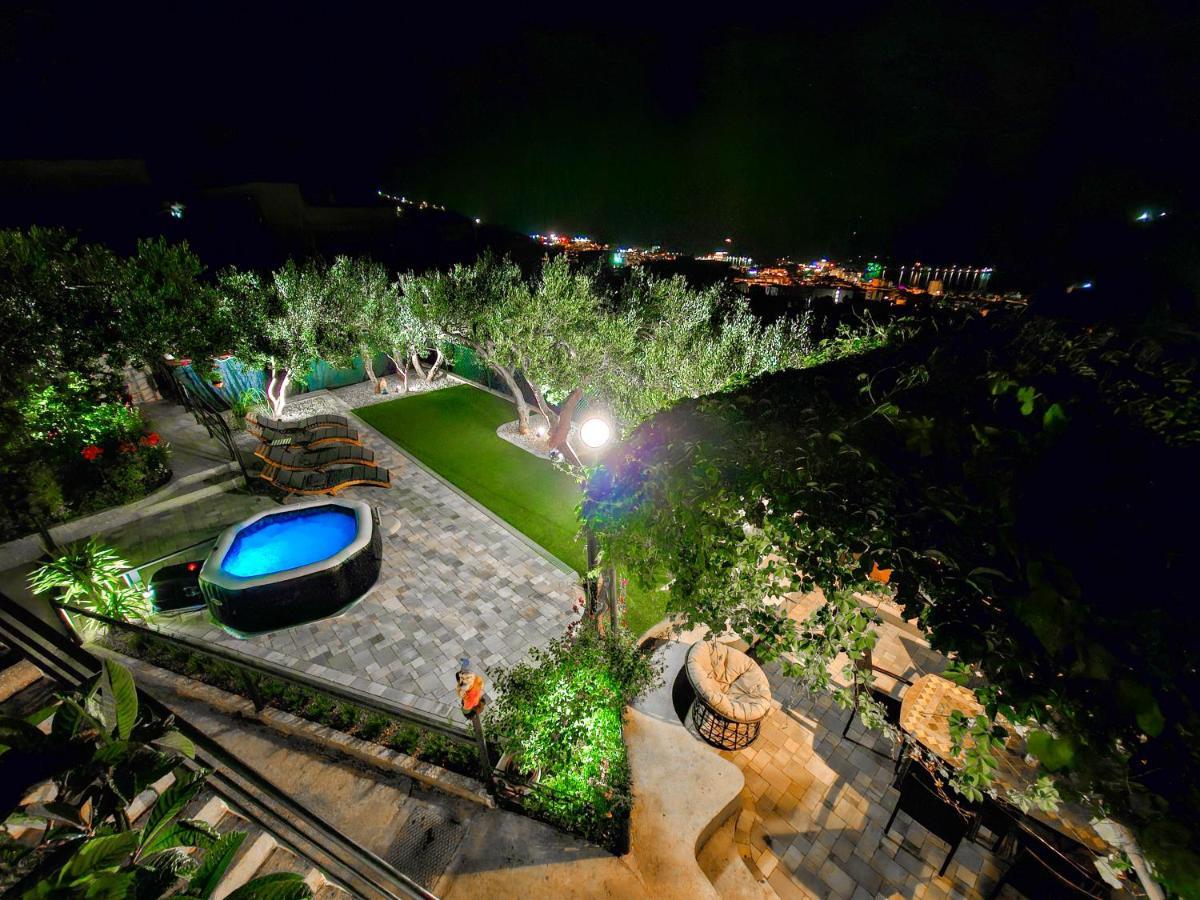 Apartments Vukovic Vanja Макарска Экстерьер фото